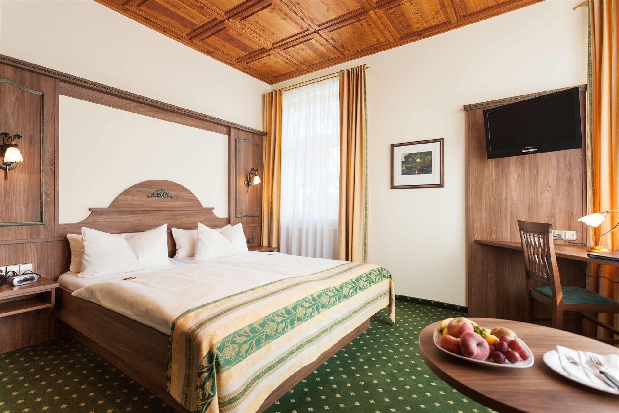 Hotel Schoengarten Garni Lindau  Extérieur photo